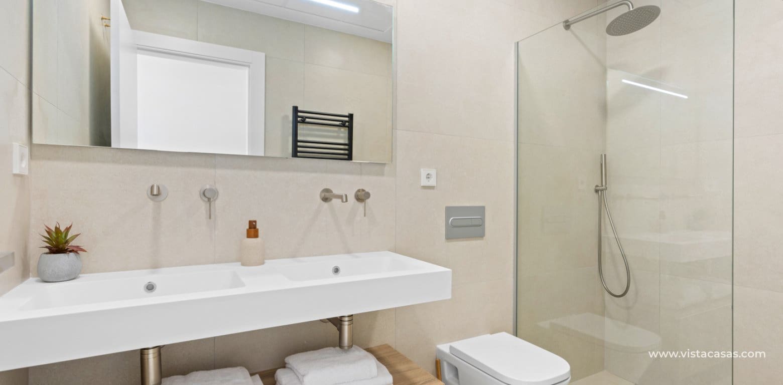 3 soveværelse Villa til salg i Los Alcazares - € 499.900 (Ref: 9488887)