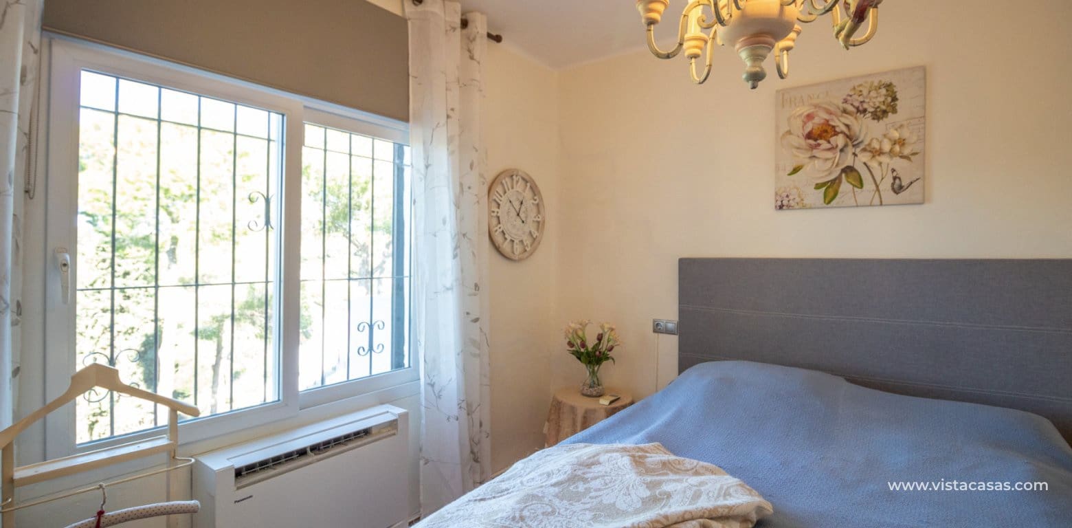 2 slaapkamer Villa te koop in Villamartin - € 299.000 (Ref: 9495287)