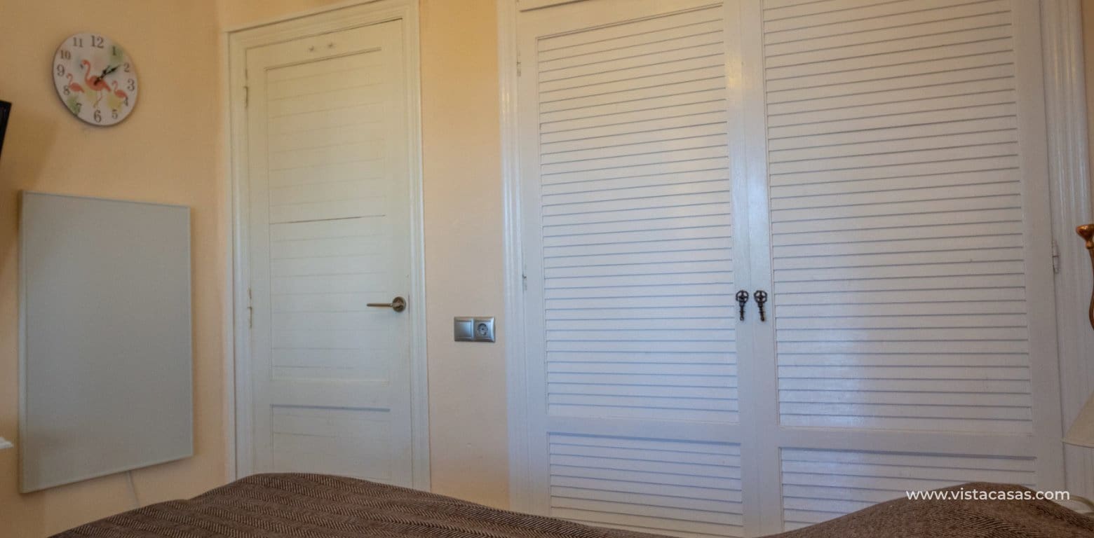 2 slaapkamer Villa te koop in Villamartin - € 299.000 (Ref: 9495287)