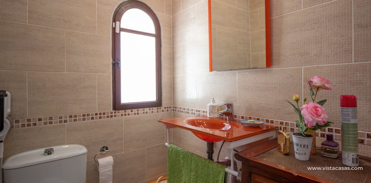 2 slaapkamer Villa te koop in Villamartin - € 299.000 (Ref: 9495287)