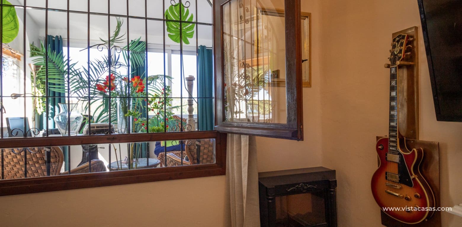 2 slaapkamer Villa te koop in Villamartin - € 299.000 (Ref: 9495287)