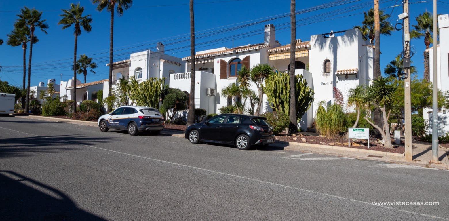 2 slaapkamer Villa te koop in Villamartin - € 299.000 (Ref: 9495287)