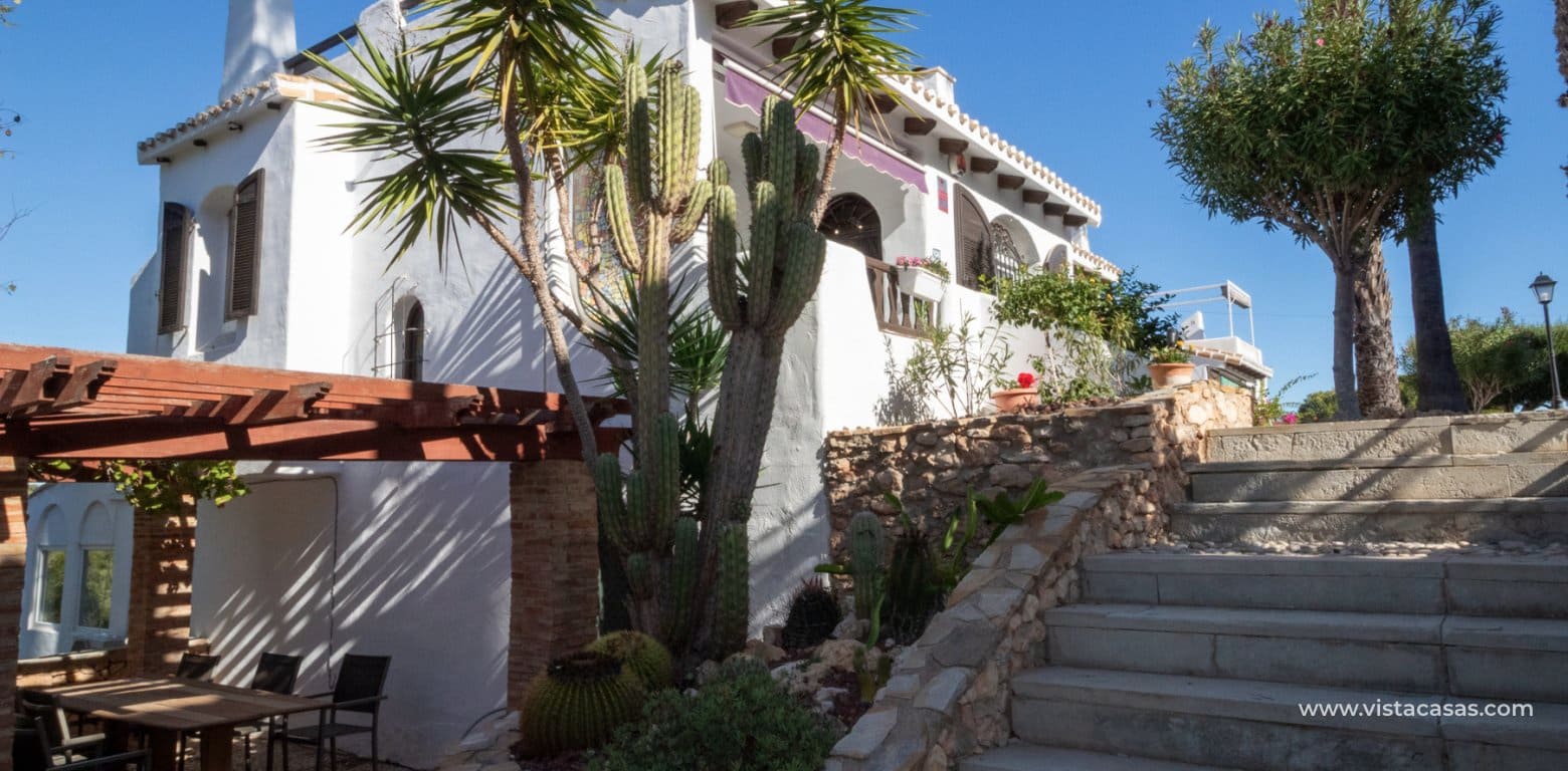 2 slaapkamer Villa te koop in Villamartin - € 299.000 (Ref: 9495287)