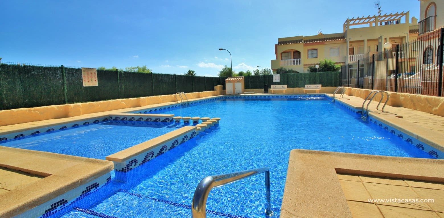 Casa de 2 habitaciones en La Florida en venta con piscina - 159.000 € (Ref: 9496617)