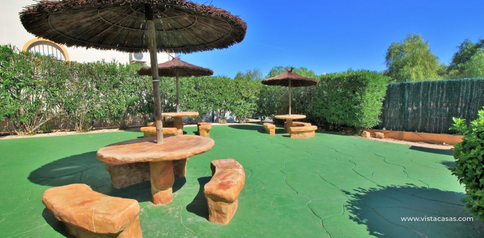 Casa de 2 habitaciones en La Florida en venta con piscina - 159.000 € (Ref: 9496617)