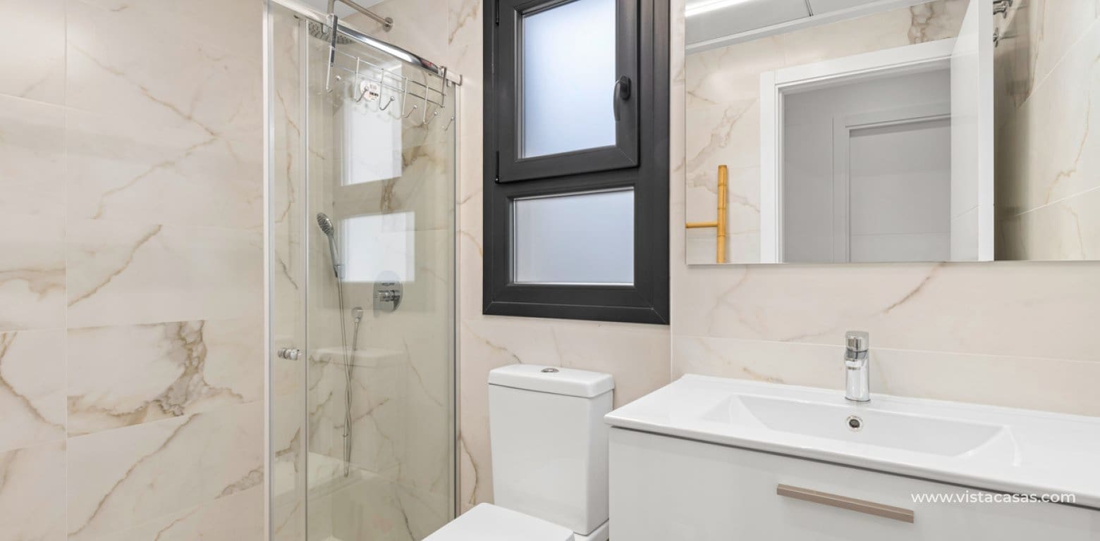 2 makuuhuone Huoneisto myytävänä paikassa Villamartin - 228 995 € (Ref: 9504661)