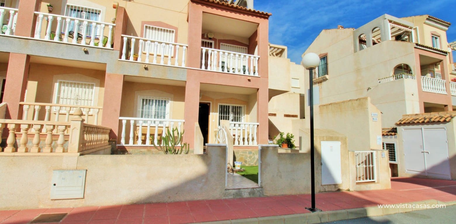 2 bedroom Apartment for sale in Villamartin with pool - € 149,000 (Ref: 9518252)