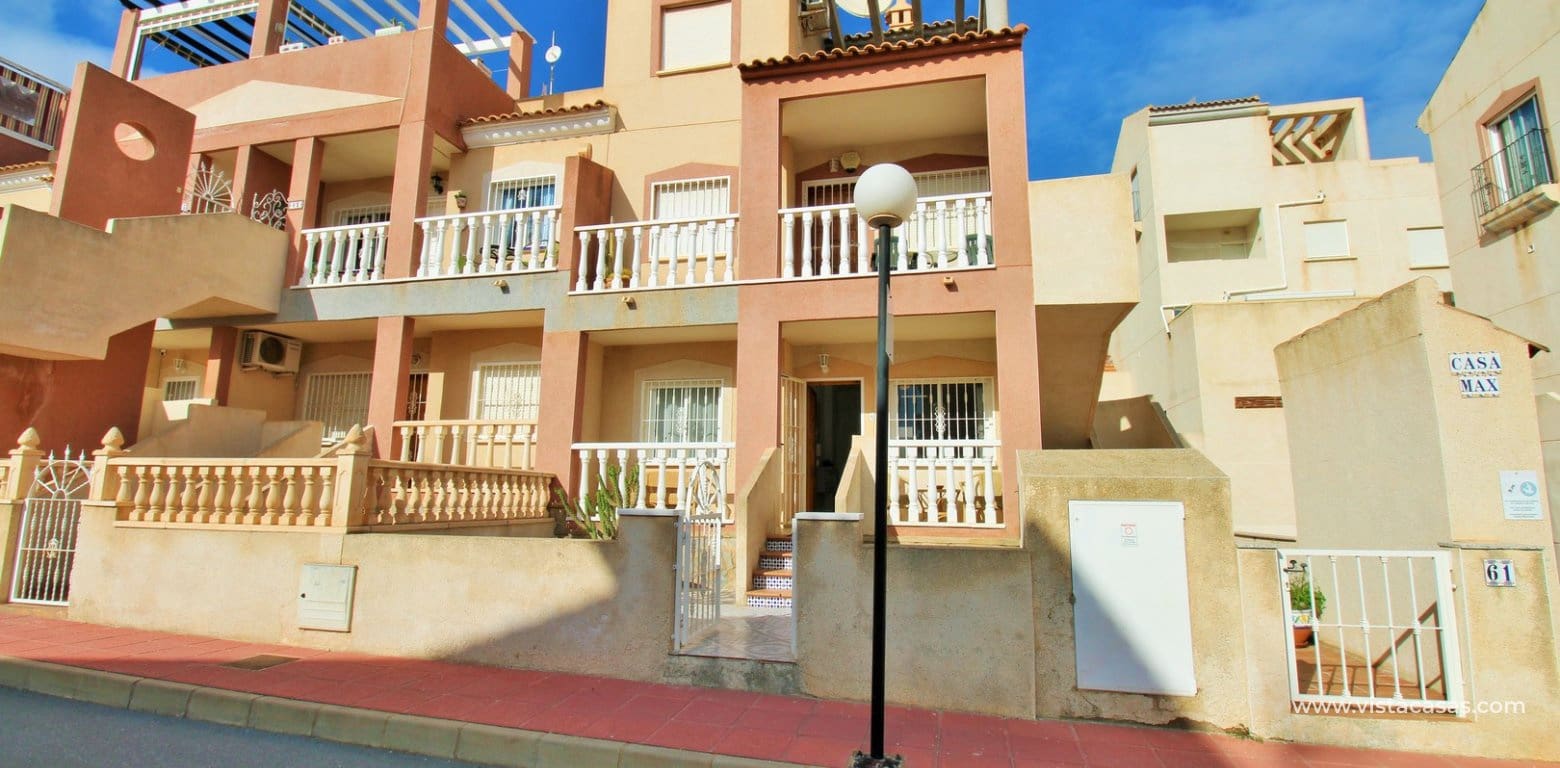 2 bedroom Apartment for sale in Villamartin with pool - € 149,000 (Ref: 9518252)