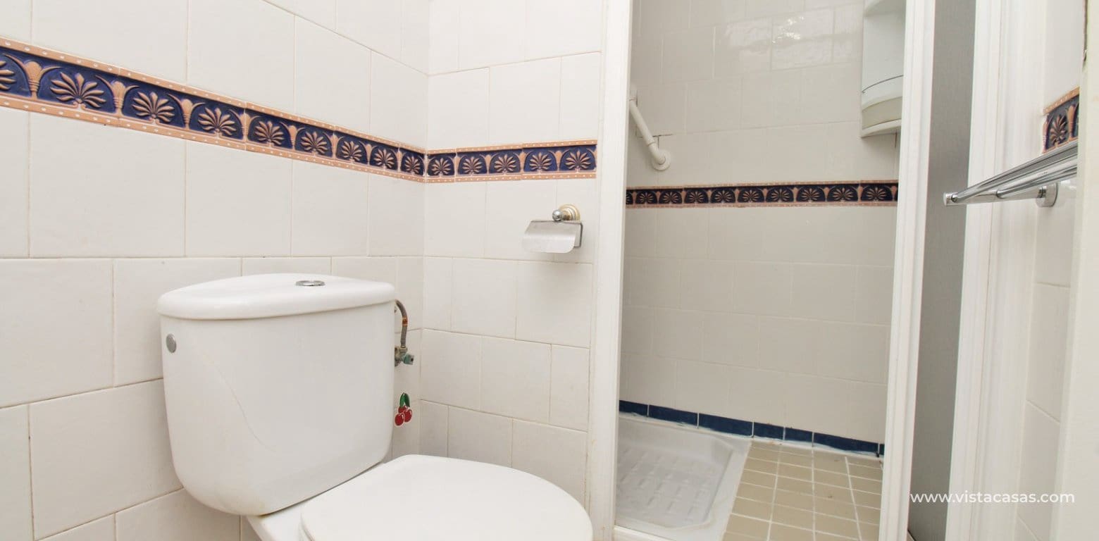 2 sovrum Lägenhet till salu i Playa Flamenca med pool - 189 950 € (Ref: 9528796)