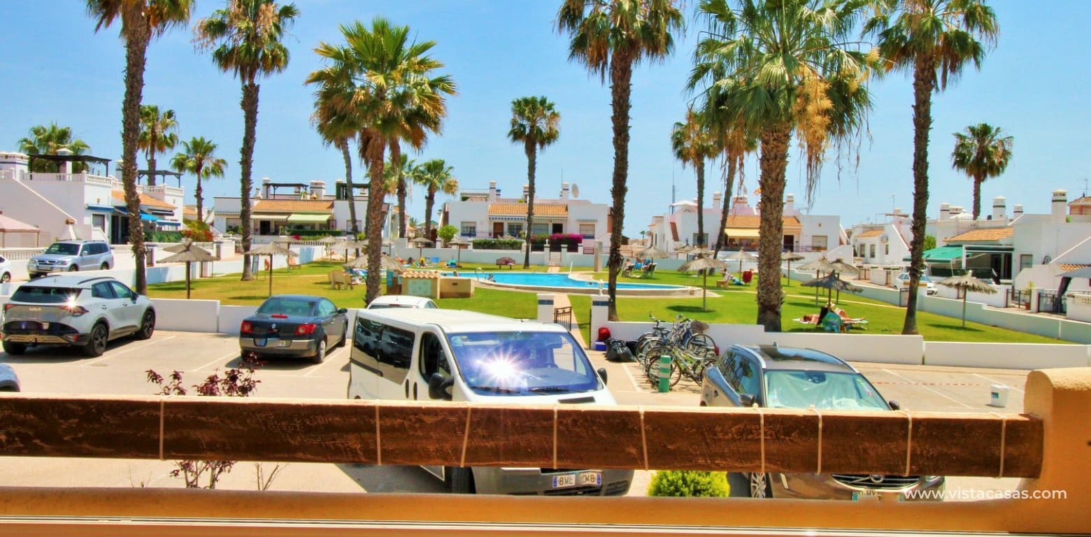 2 sovrum Lägenhet till salu i Playa Flamenca med pool - 189 950 € (Ref: 9528796)