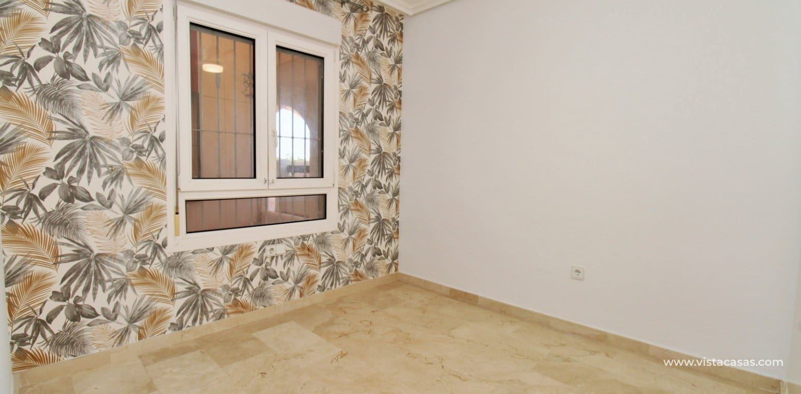 2 sovrum Lägenhet till salu i Playa Flamenca med pool - 189 950 € (Ref: 9528796)