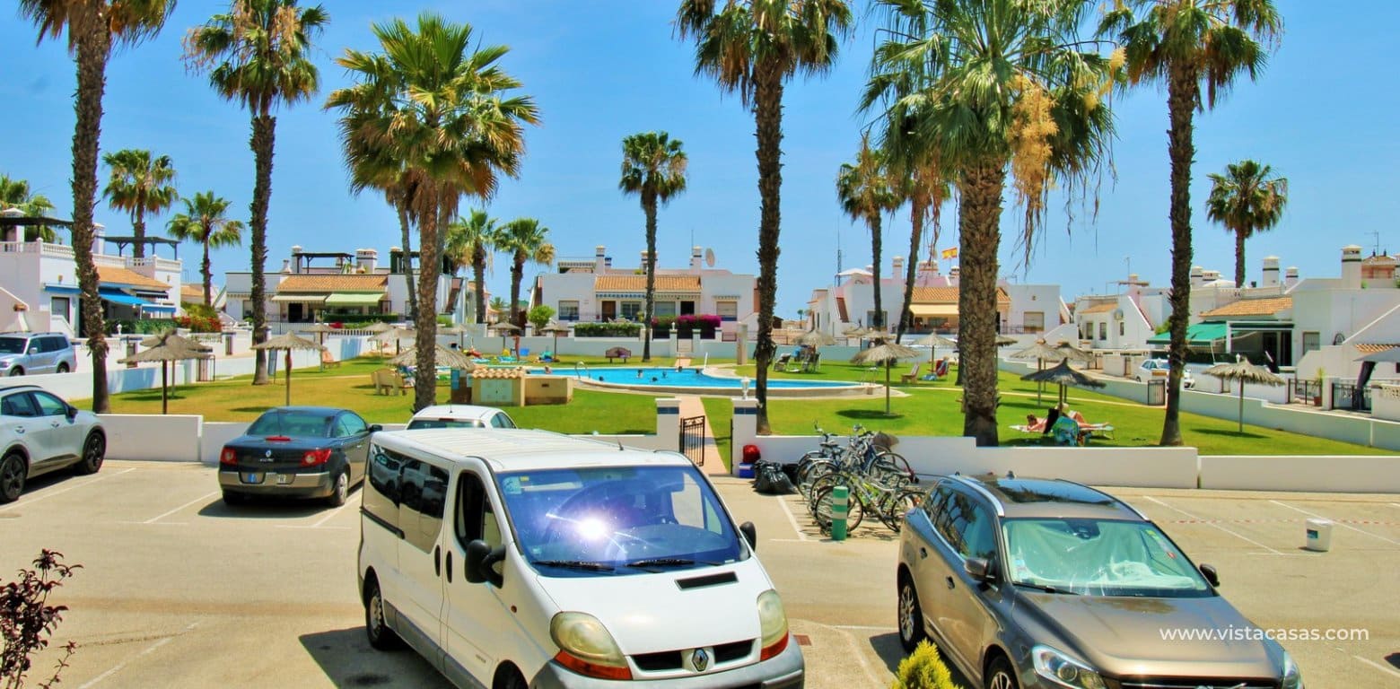 2 sovrum Lägenhet till salu i Playa Flamenca med pool - 189 950 € (Ref: 9528796)