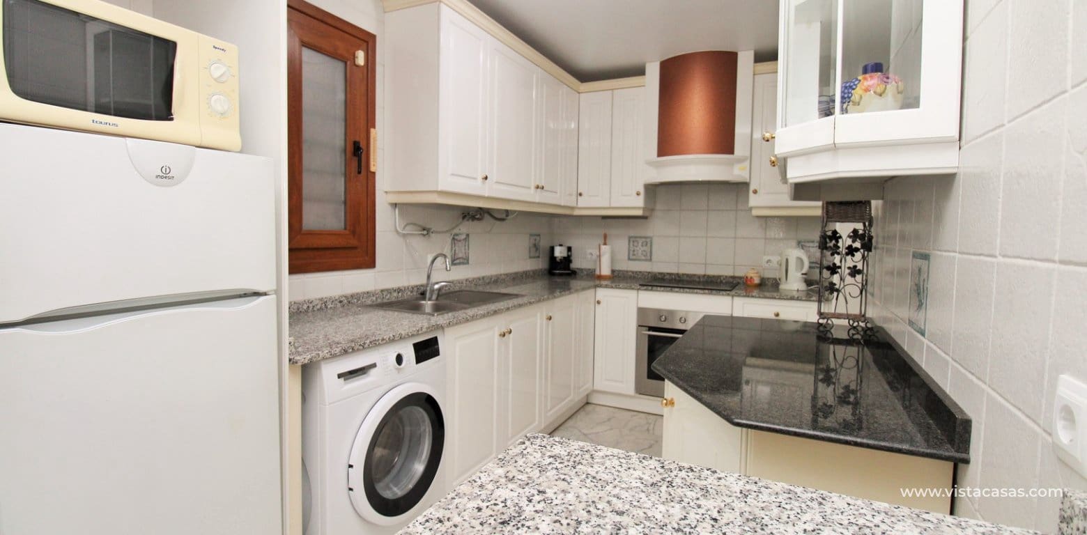 2 makuuhuone Huoneisto myytävänä paikassa Villamartin mukana uima-altaan - 159 950 € (Ref: 9528893)