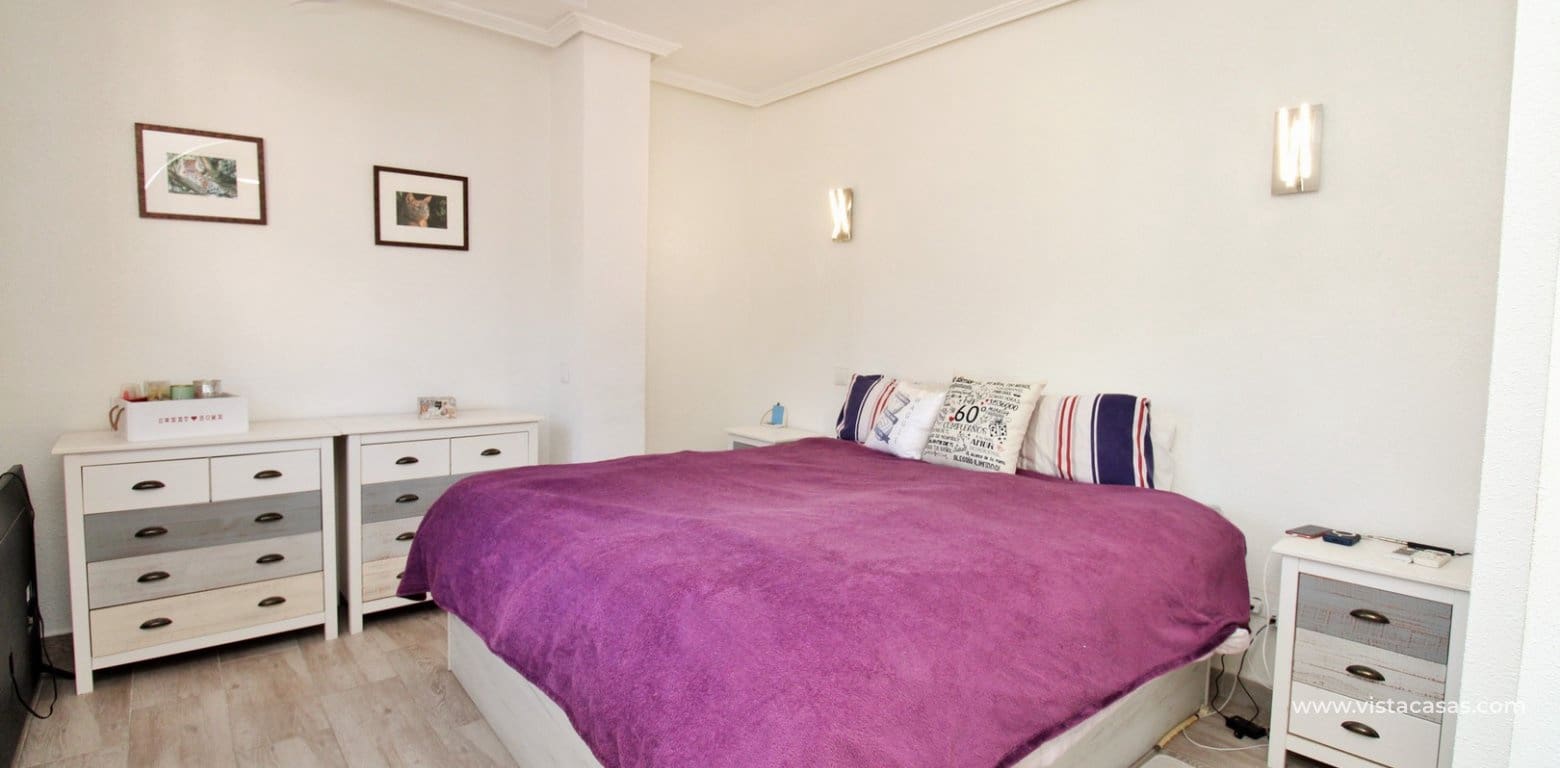 4 slaapkamer Villa te koop in Playa Flamenca met zwembad - € 399.950 (Ref: 9532457)