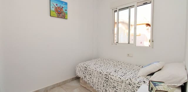 4 slaapkamer Villa te koop in Playa Flamenca, Orihuela met zwembad - € 399.950 (Ref: 9532457)