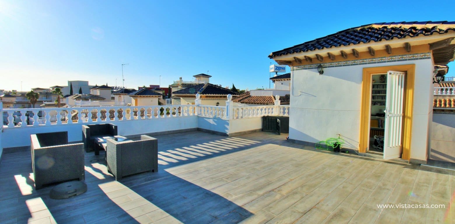 4 slaapkamer Villa te koop in Playa Flamenca met zwembad - € 399.950 (Ref: 9532457)