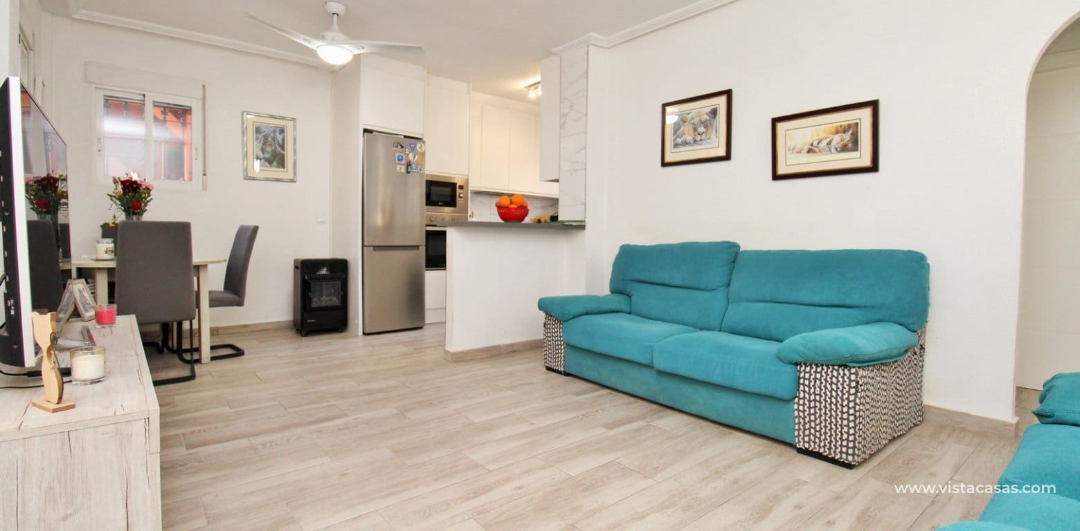 4 slaapkamer Villa te koop in Playa Flamenca met zwembad - € 399.950 (Ref: 9532457)