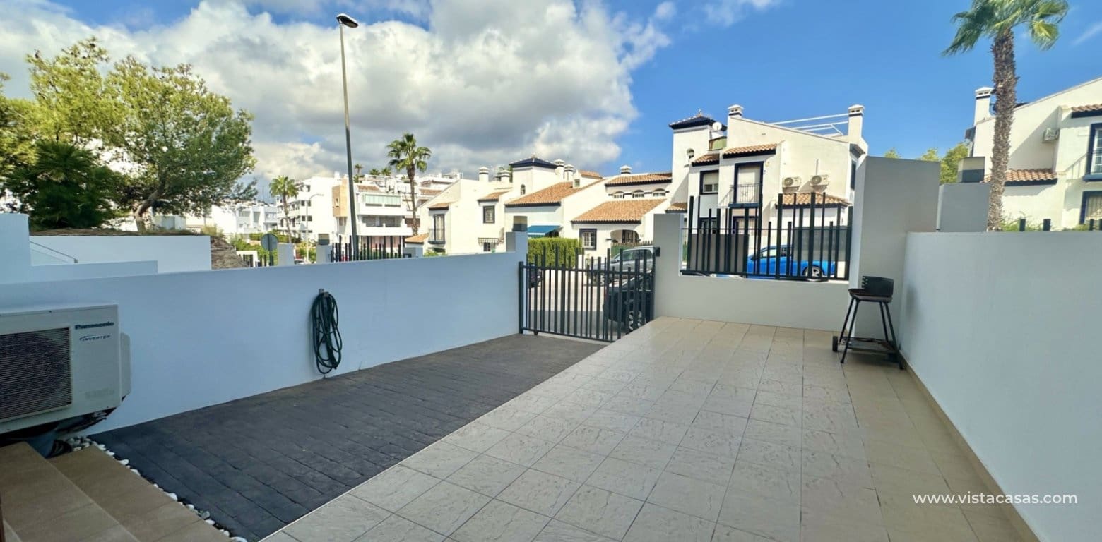 2 soverom Leilighet til salgs i Villamartin - € 255 000 (Ref: 9541870)