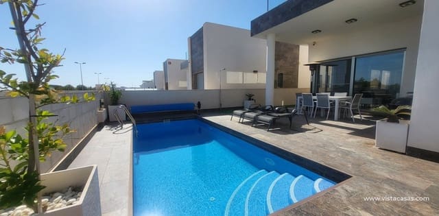 3 makuuhuone Huvila myytävänä paikassa Villamartin, Orihuela - 400 000 € (Ref: 9541872)