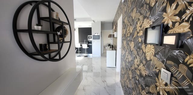 3 makuuhuone Huvila myytävänä paikassa Villamartin, Orihuela - 400 000 € (Ref: 9541872)