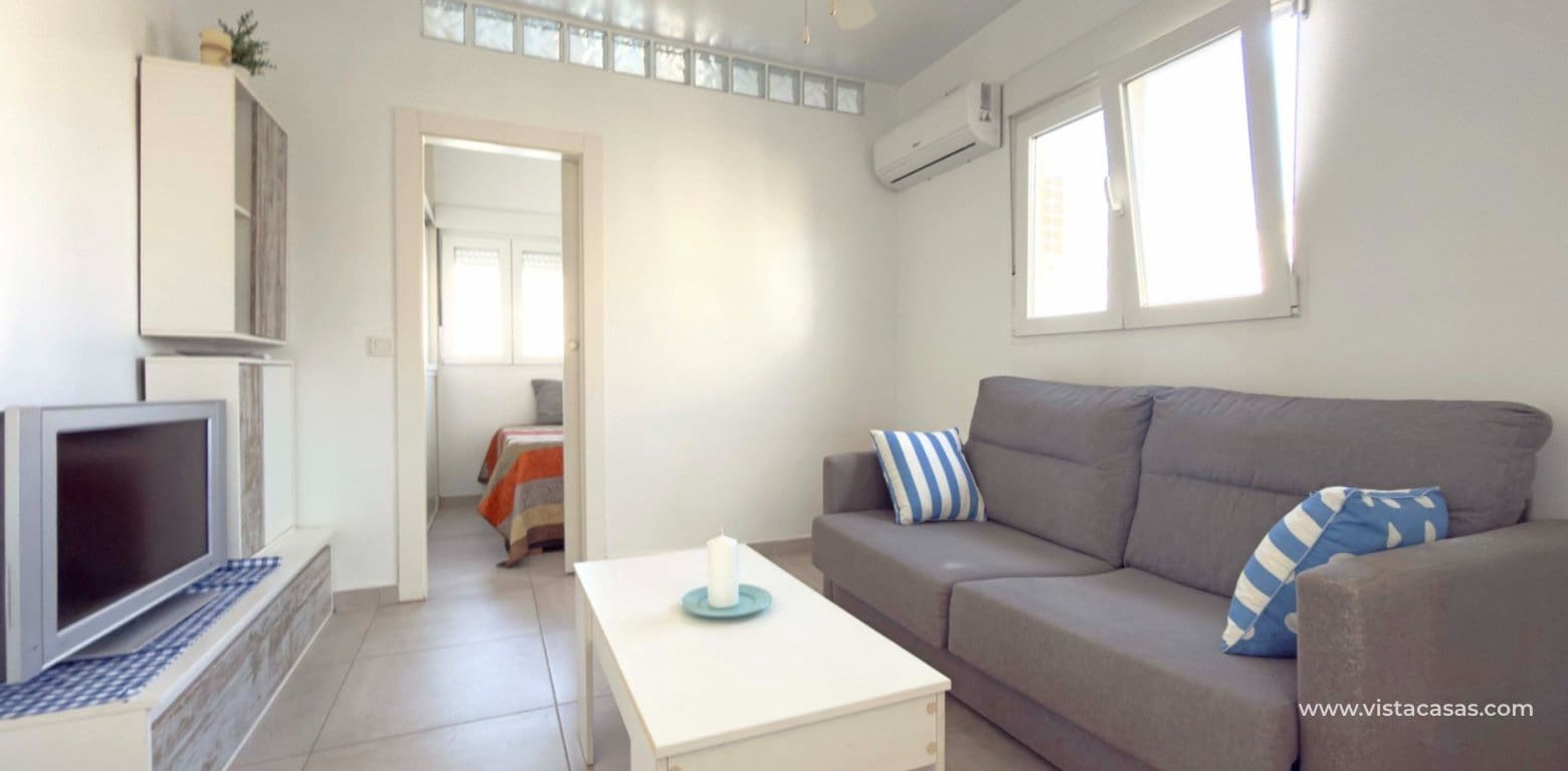 1 soverom Leilighet til salgs i Torrevieja - € 99 000 (Ref: 9544037)