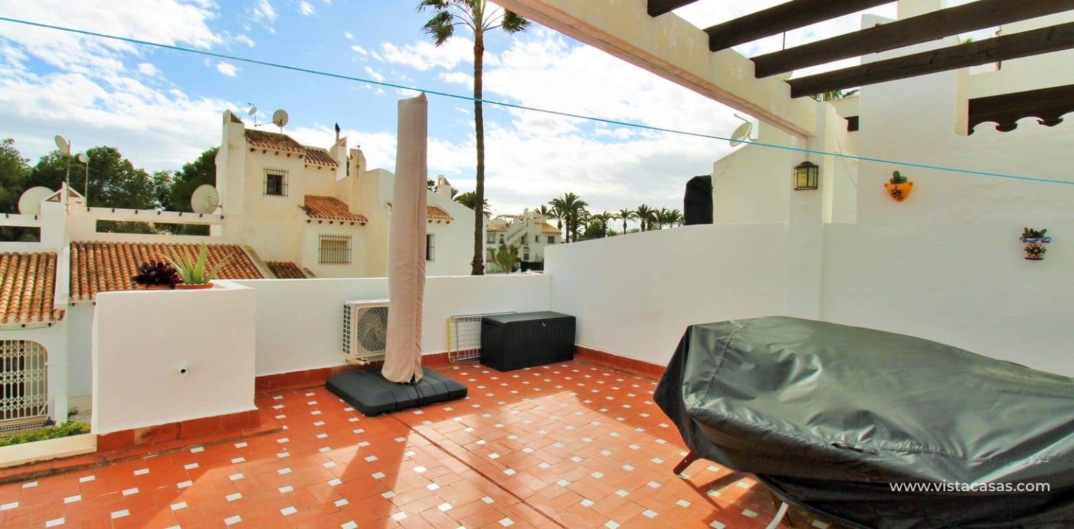 Bungalow de 2 habitaciones en Villamartin en venta con piscina - 199.995 € (Ref: 9544489)