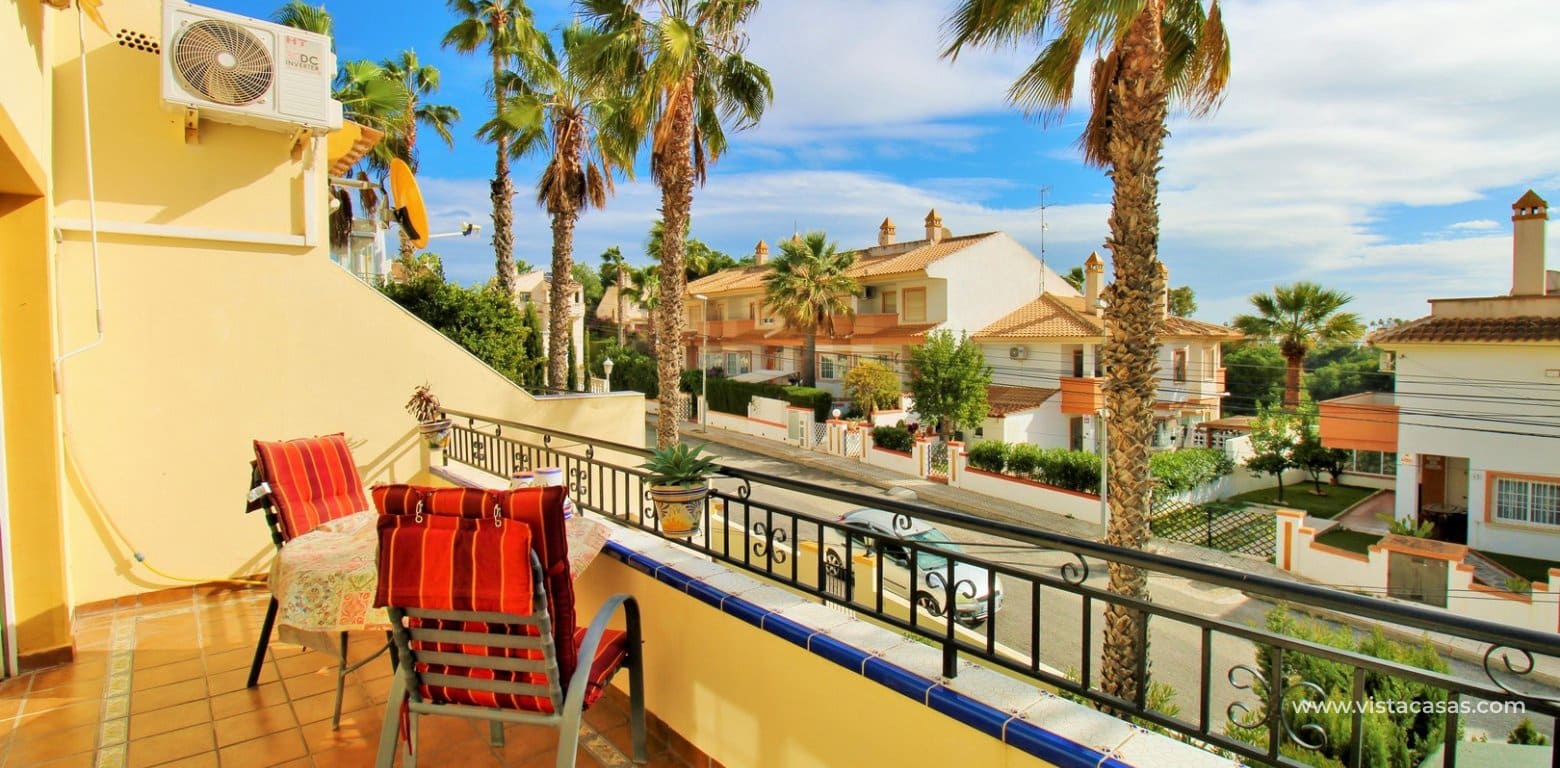 2 bedroom Apartment for sale in Villamartin with pool - € 139,900 (Ref: 9546975)