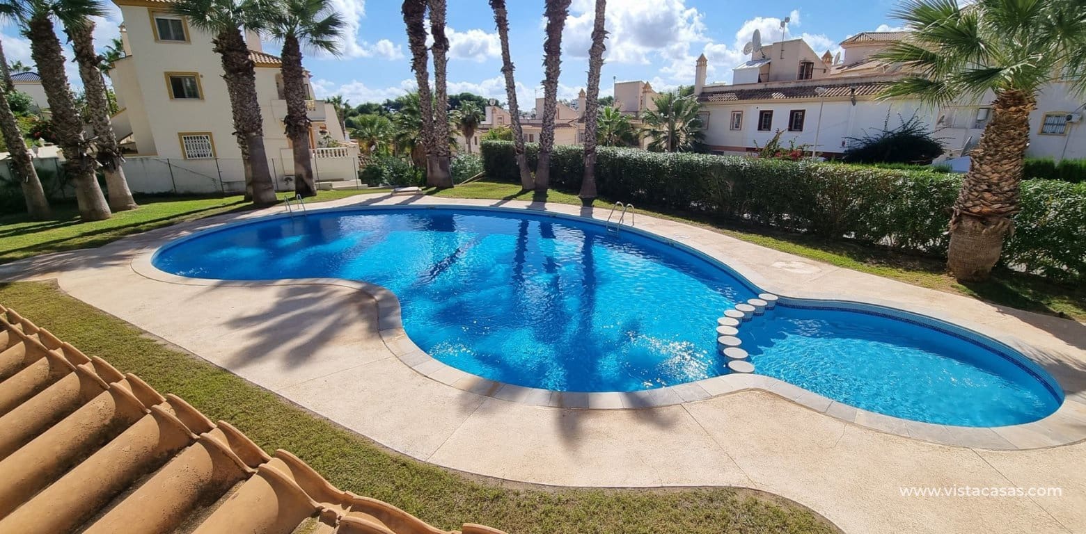 2 bedroom Apartment for sale in Villamartin with pool - € 139,900 (Ref: 9546975)