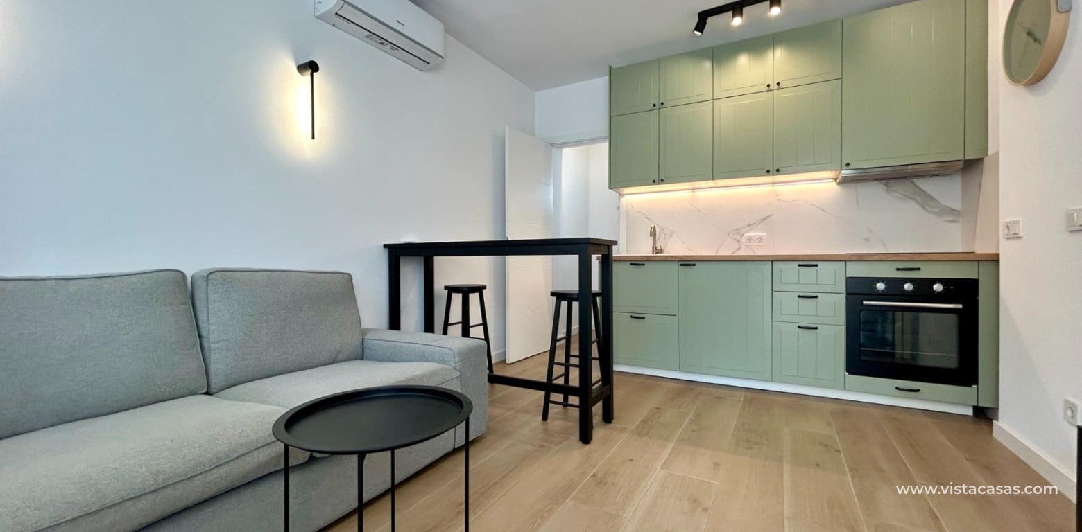 1 quarto Apartamento para venda em Villamartin - 89 950 € (Ref: 9552609)