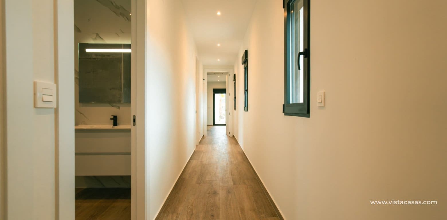 3 slaapkamer Villa te koop in Pinoso - € 450.000 (Ref: 9552614)