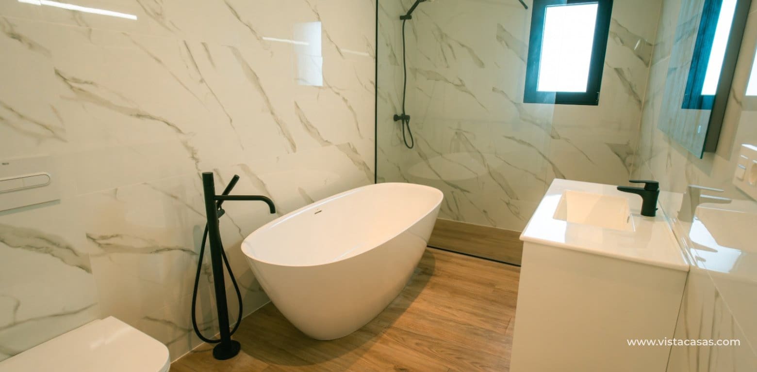 3 slaapkamer Villa te koop in Pinoso - € 450.000 (Ref: 9552614)