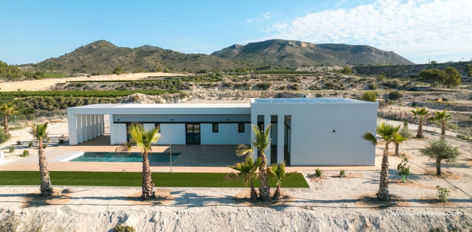 3 bedroom Villa for sale in Pinoso - € 450,000 (Ref: 9552614)