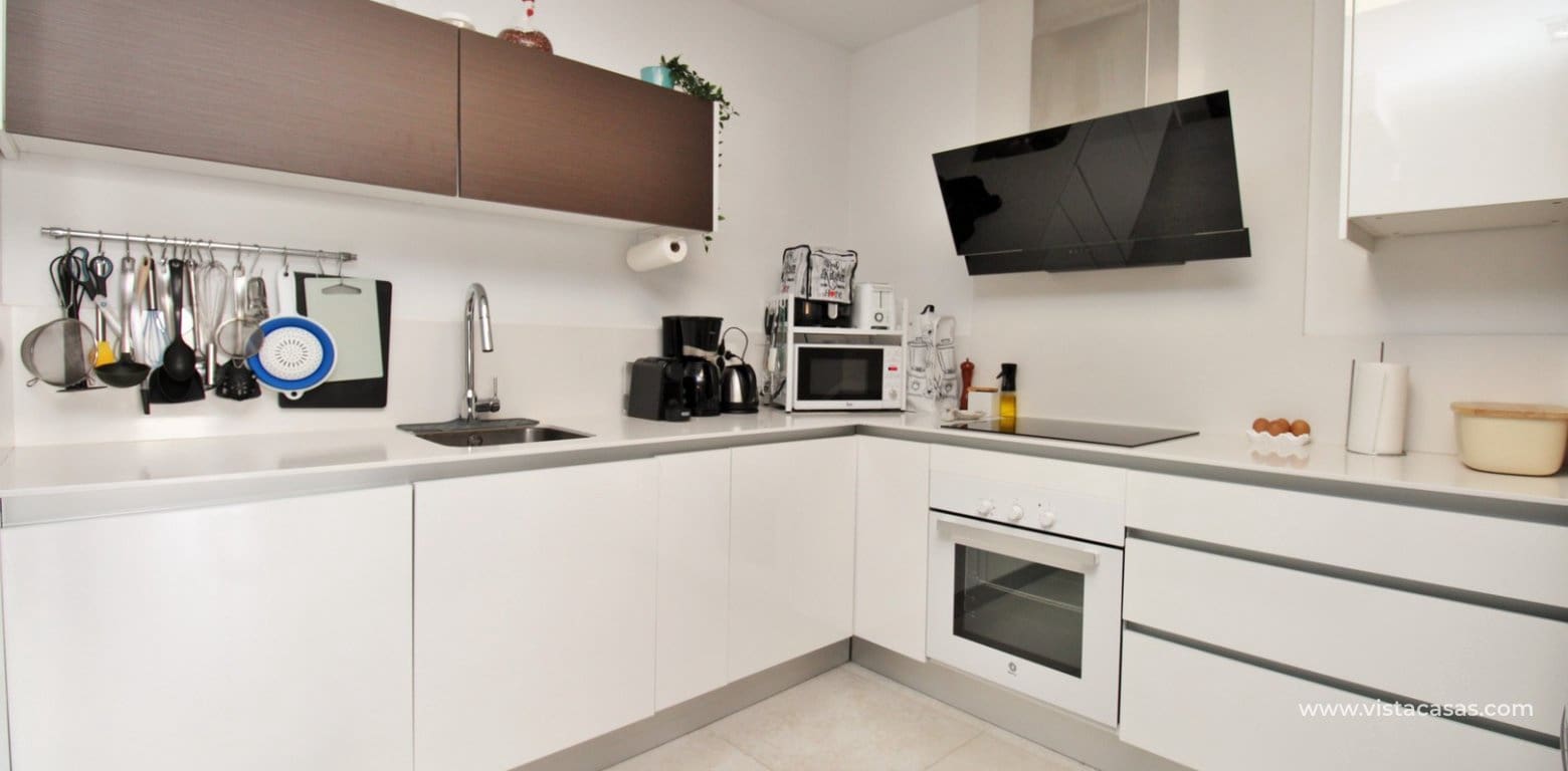 Casa de 2 habitaciones en Villamartin en venta con piscina - 294.990 € (Ref: 9553148)