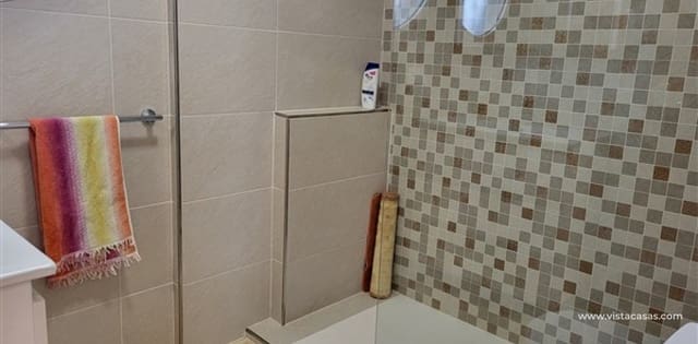 3 makuuhuone Huvila myytävänä paikassa Villamartin, Orihuela - 375 000 € (Ref: 9562218)