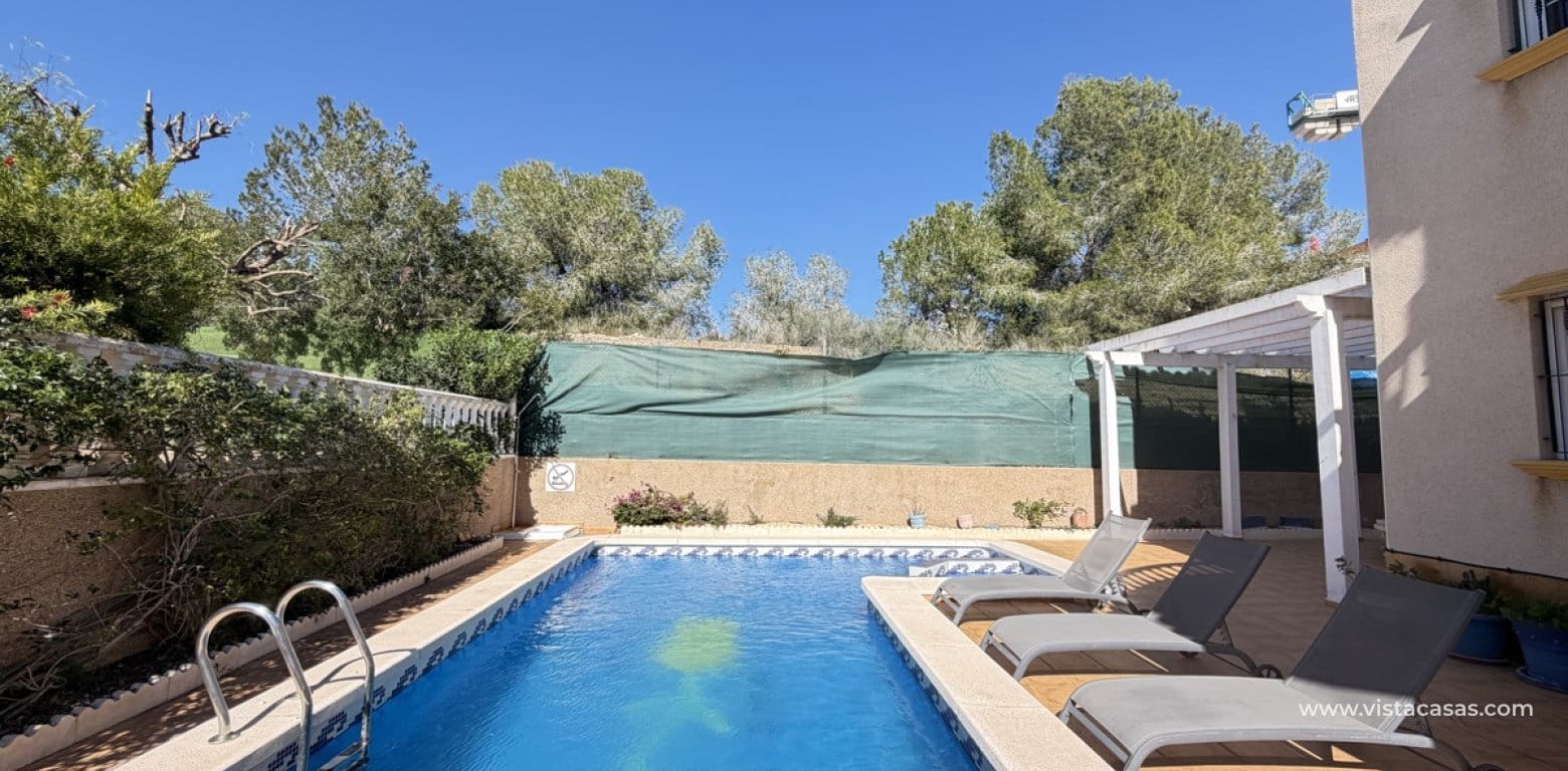 3 bedroom Villa for sale in Villamartin - € 375,000 (Ref: 9562218)