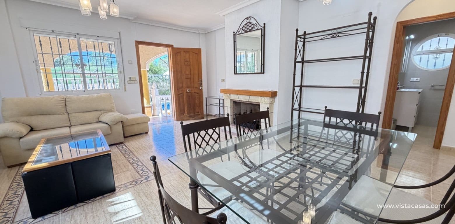 3 bedroom Villa for sale in Villamartin - € 375,000 (Ref: 9562218)