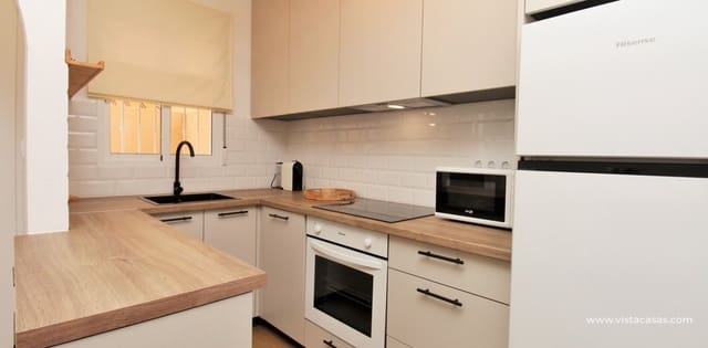 2 sovrum Hus till salu i Villamartin, Orihuela med pool - 179 000 € (Ref: 9566248)