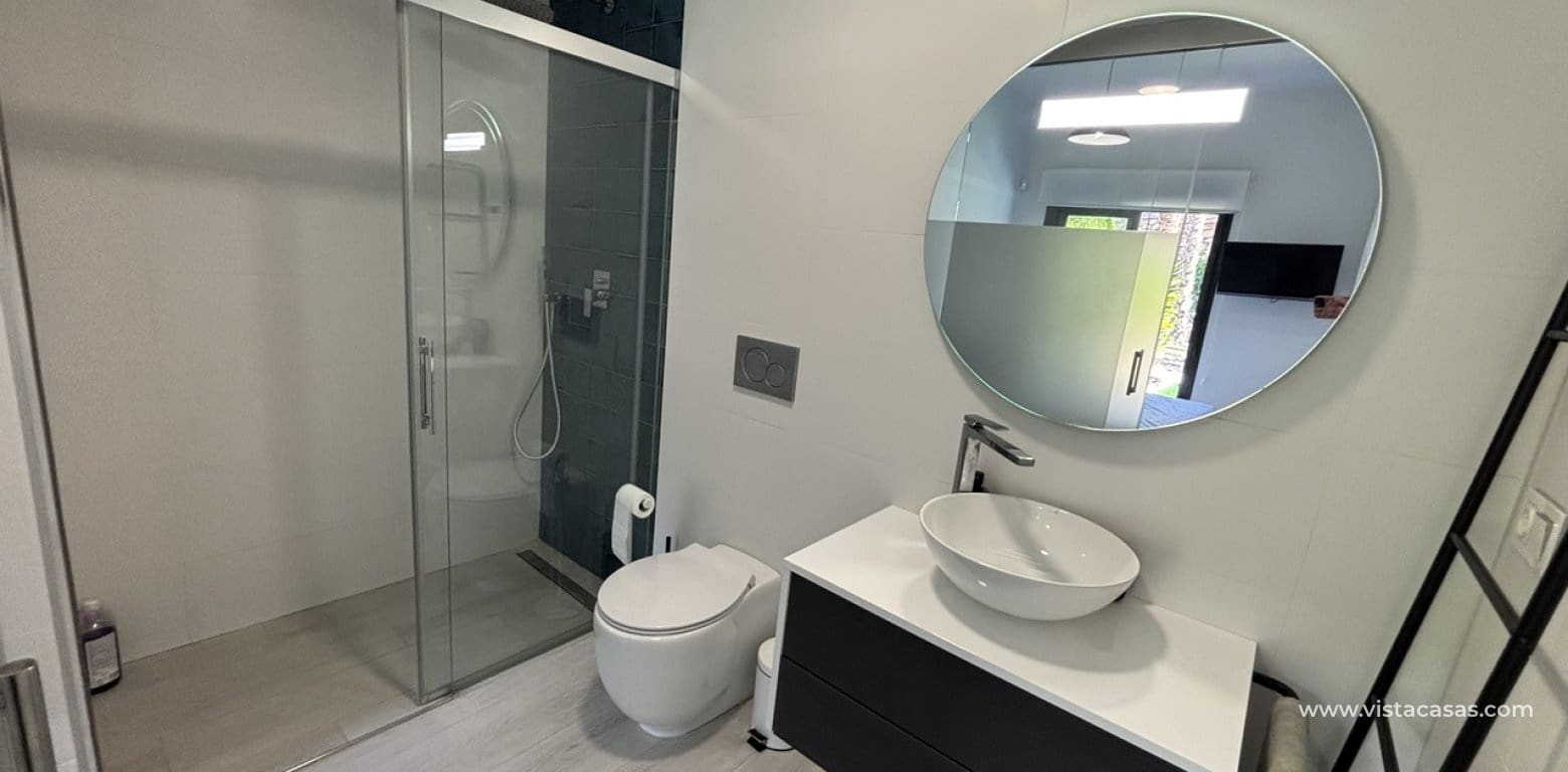 2 sovrum Lägenhet till salu i Villamartin - 250 000 € (Ref: 9571606)