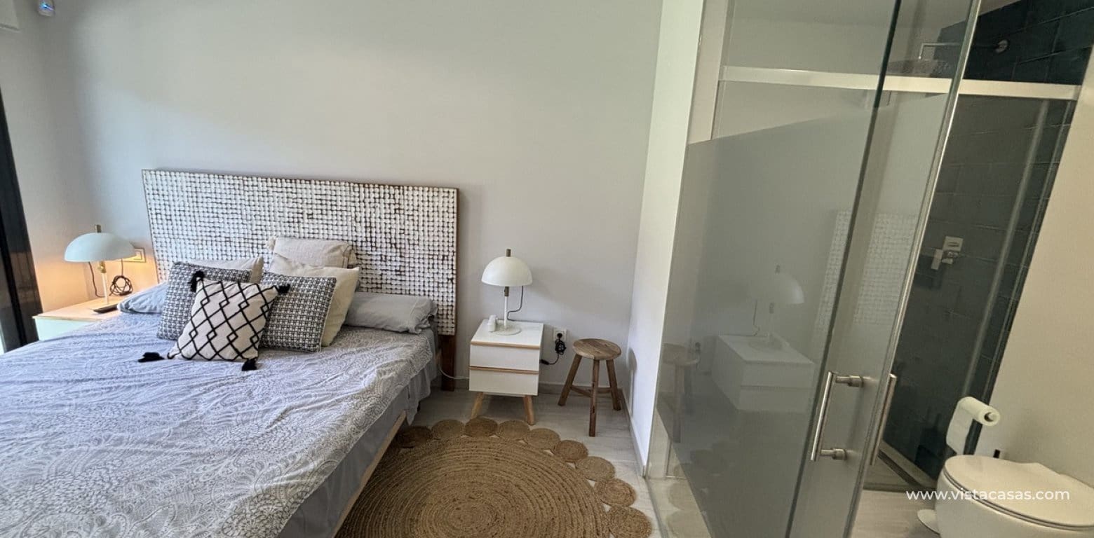 2 sovrum Lägenhet till salu i Villamartin - 250 000 € (Ref: 9571606)