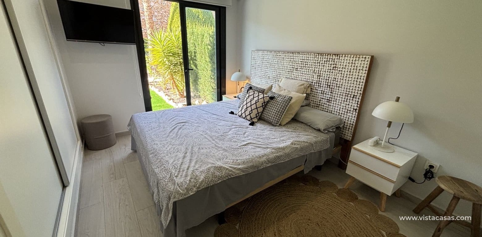 2 sovrum Lägenhet till salu i Villamartin - 250 000 € (Ref: 9571606)