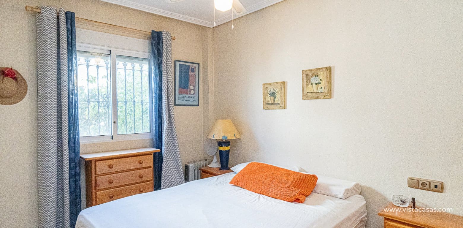 2 sypialnia Bungalow na sprzedaż w La Zenia - 185 000 € (Ref: 9579164)