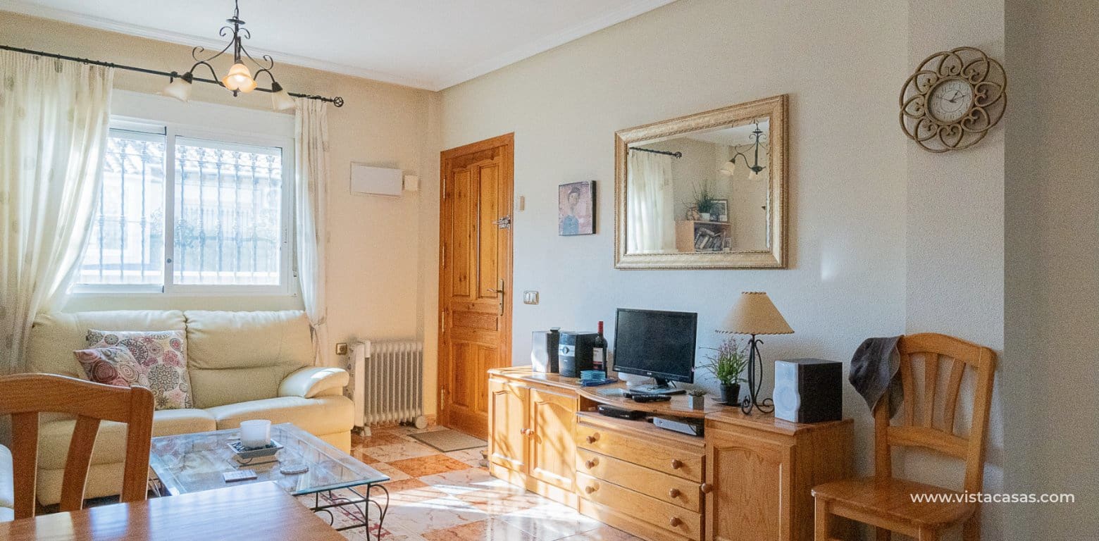 2 sypialnia Bungalow na sprzedaż w La Zenia - 185 000 € (Ref: 9579164)