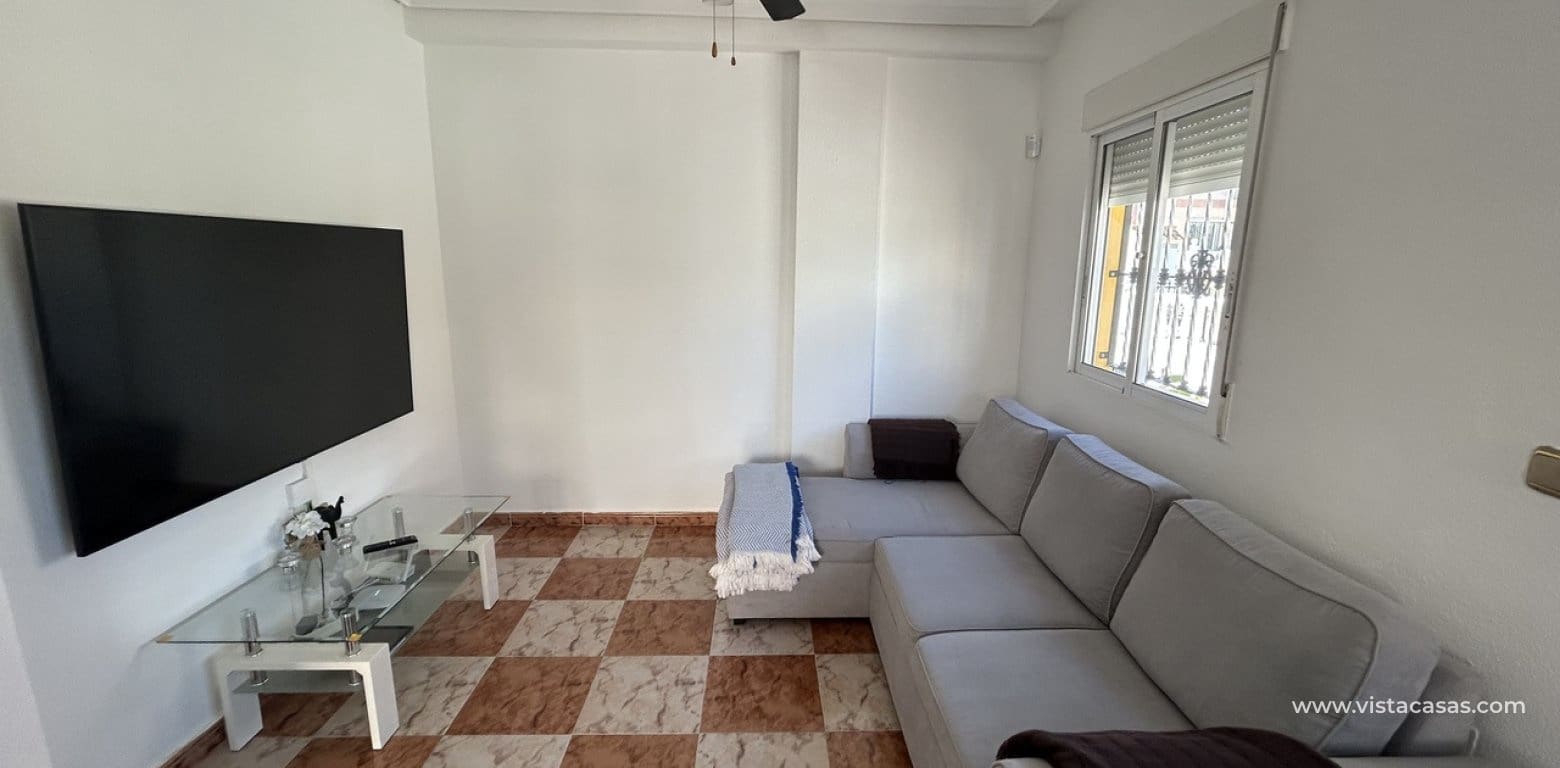 2 slaapkamer Huis te koop in Cabo Roig - € 240.000 (Ref: 9587970)