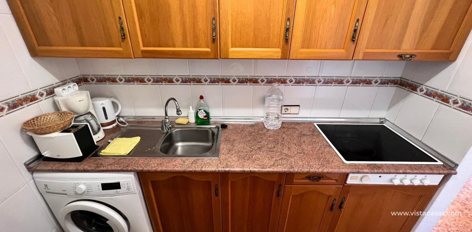 2 soverom Leilighet til salgs i Torrevieja - € 120 000 (Ref: 9594625)