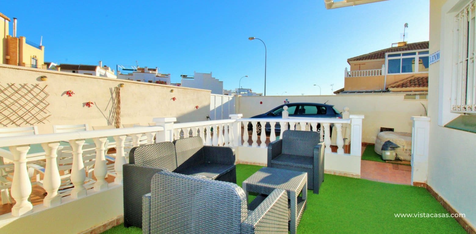 3 Zimmer Haus zu verkaufen in Playa Flamenca mit Pool - 249.000 € (Ref: 9594626)
