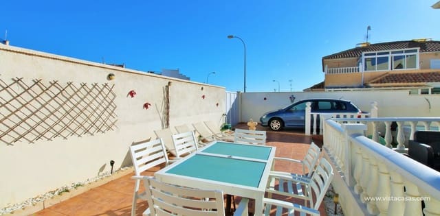 3 makuuhuone Omakotitalo myytävänä paikassa Playa Flamenca, Orihuela mukana uima-altaan - 249 000 € (Ref: 9594626)
