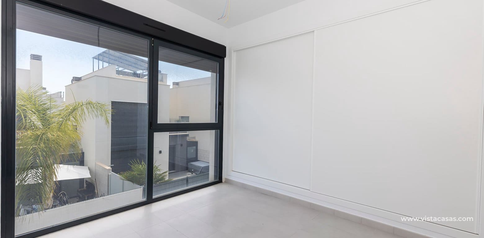 3 makuuhuone Huvila myytävänä paikassa Villamartin - 319 000 € (Ref: 9599908)