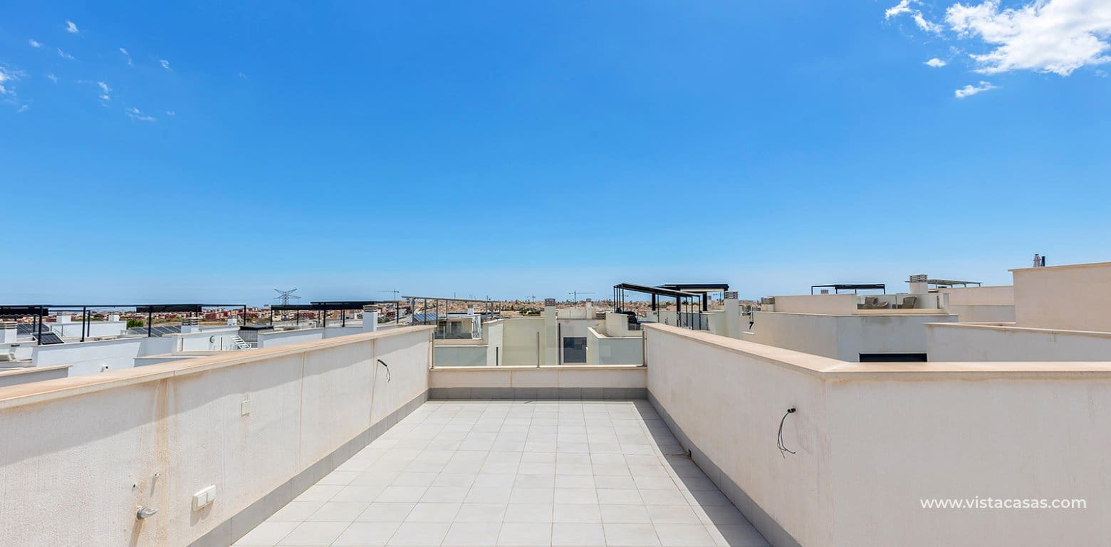 3 makuuhuone Huvila myytävänä paikassa Villamartin - 319 000 € (Ref: 9599908)