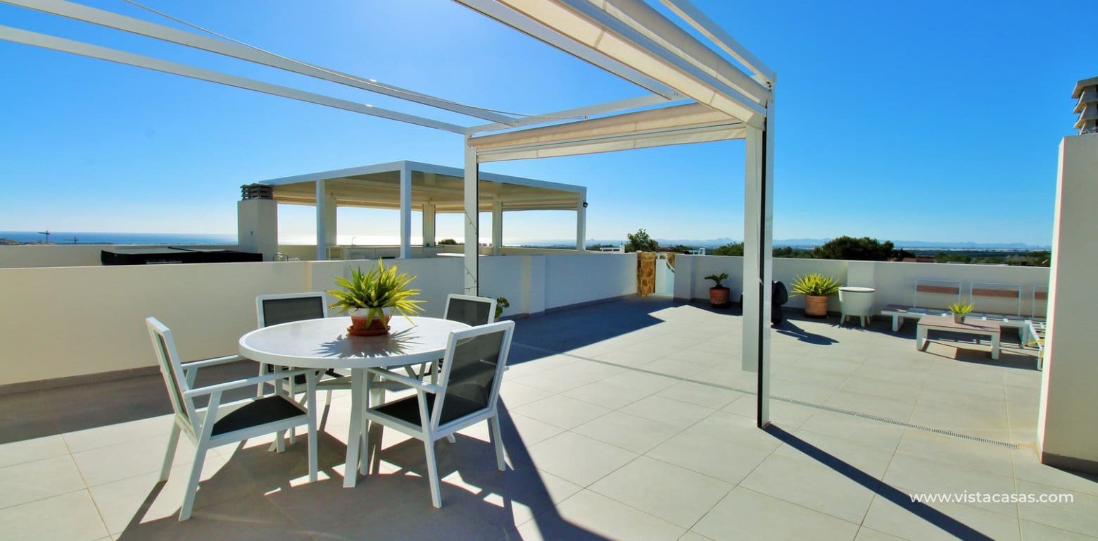 Apartamento de 2 habitaciones en Villamartin en venta con piscina - 299.000 € (Ref: 9602418)