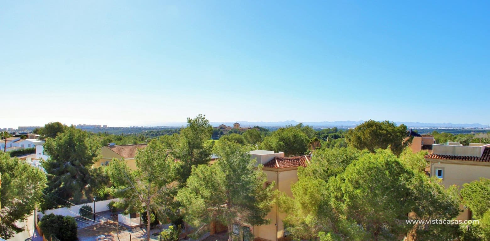 Apartamento de 2 habitaciones en Villamartin en venta con piscina - 299.000 € (Ref: 9602418)